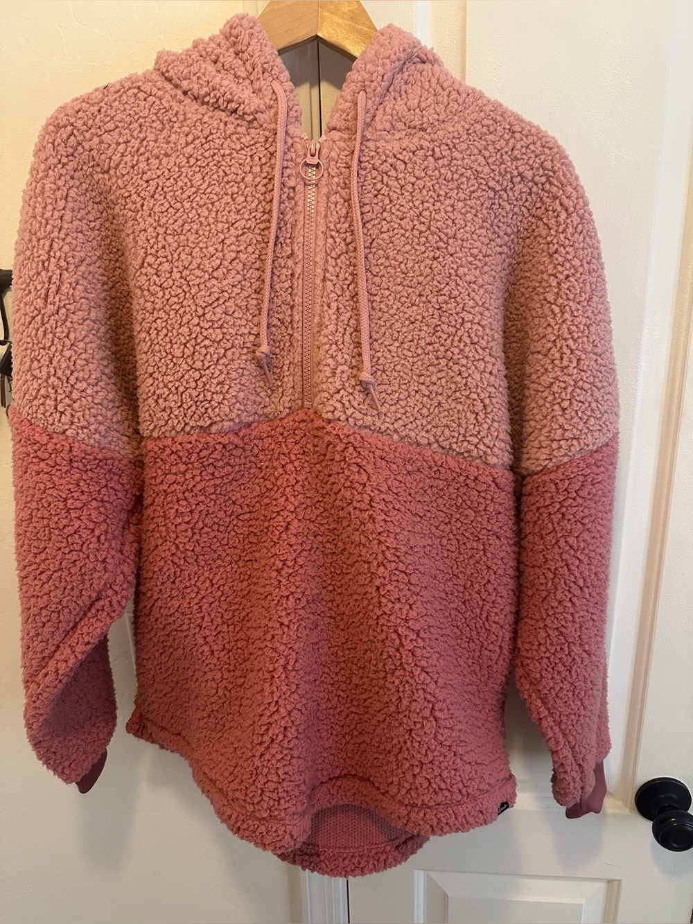 Ladies pink Sherpa hooded and 3/4 zip up Jacket by Victorias Secret Pink NWT S